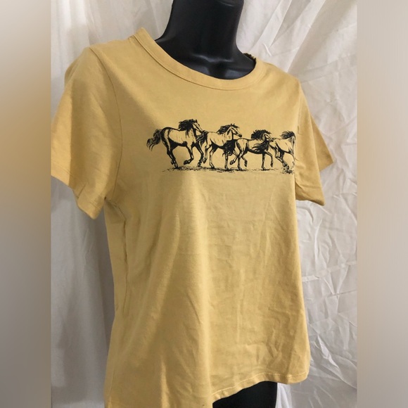 Stampede of Love Country Music Tour yellow concert tshirt size small brand new - Picture 12 of 14
